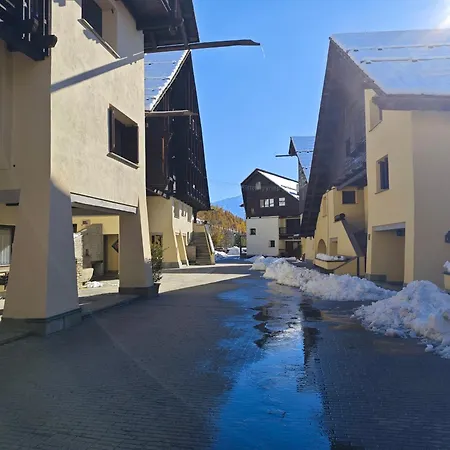 Apartment Hostdomus - Gran Roche *